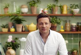 Jamie Oliver to shut six restaurants