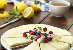 research food operators gluten-free intolerances Almondy