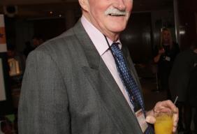 Les Leonard journalist obituary