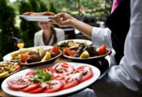 Brexit has made little impact on hospitality job applications, data reveals