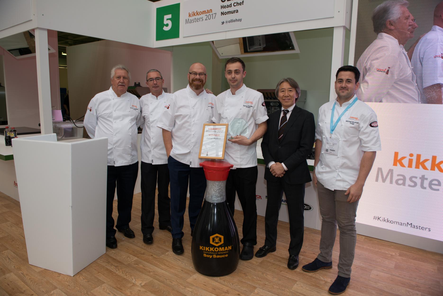 2017 winner, Gabriel Rechisan, with judges