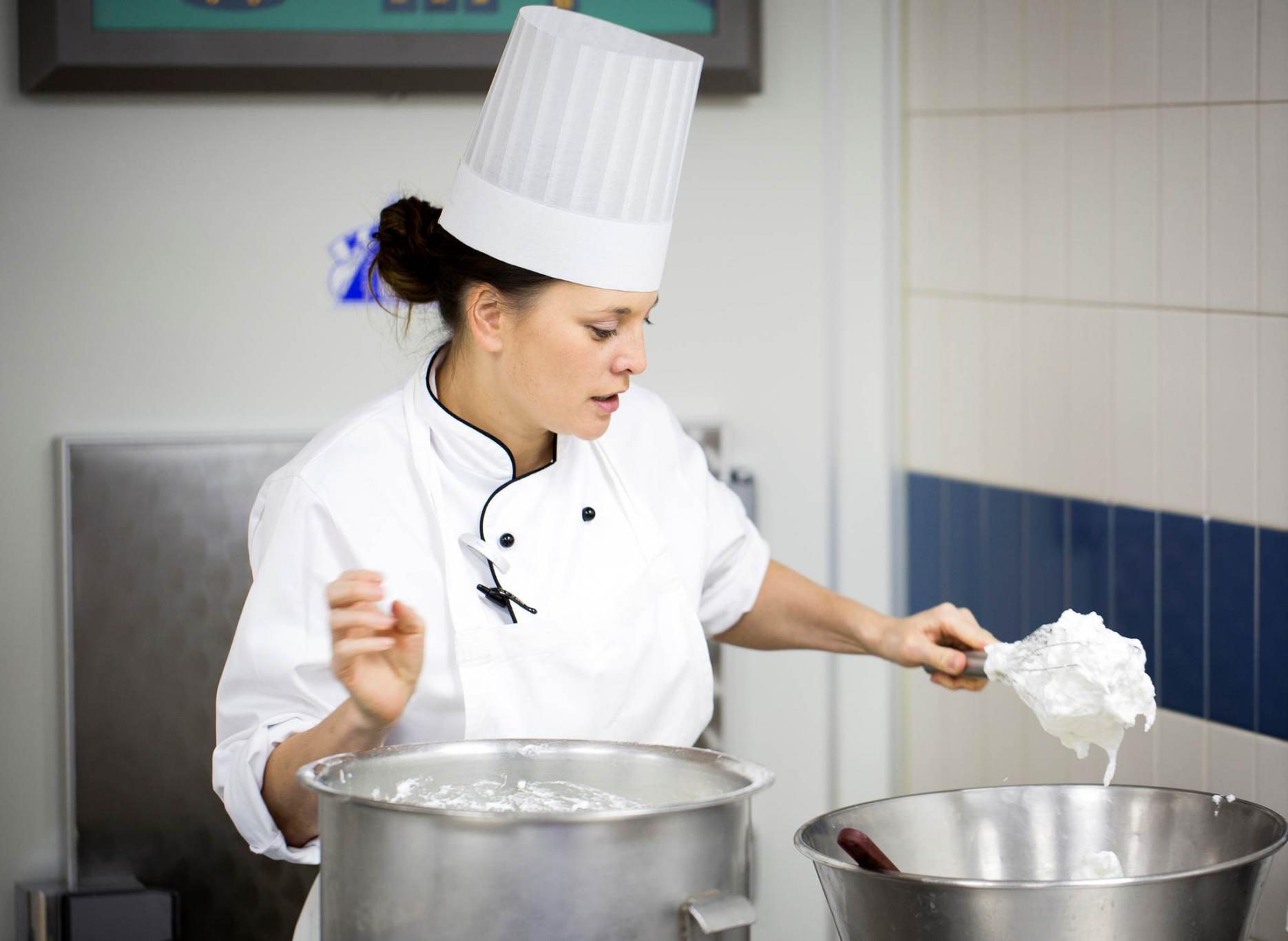 Pastry chef Kimberly Lin